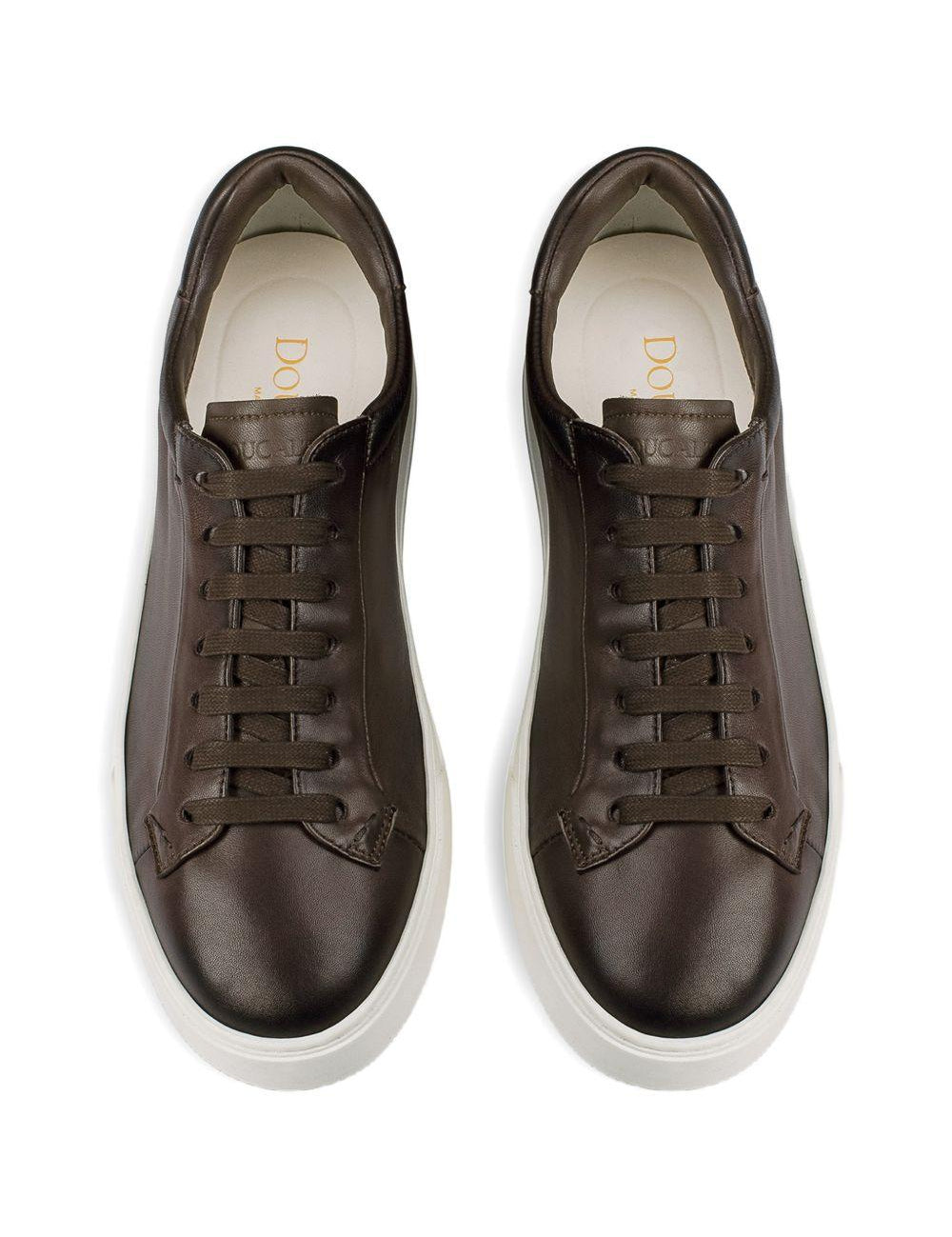 Sneakers in pelle con lacci in marrone Doucal's - uomo 