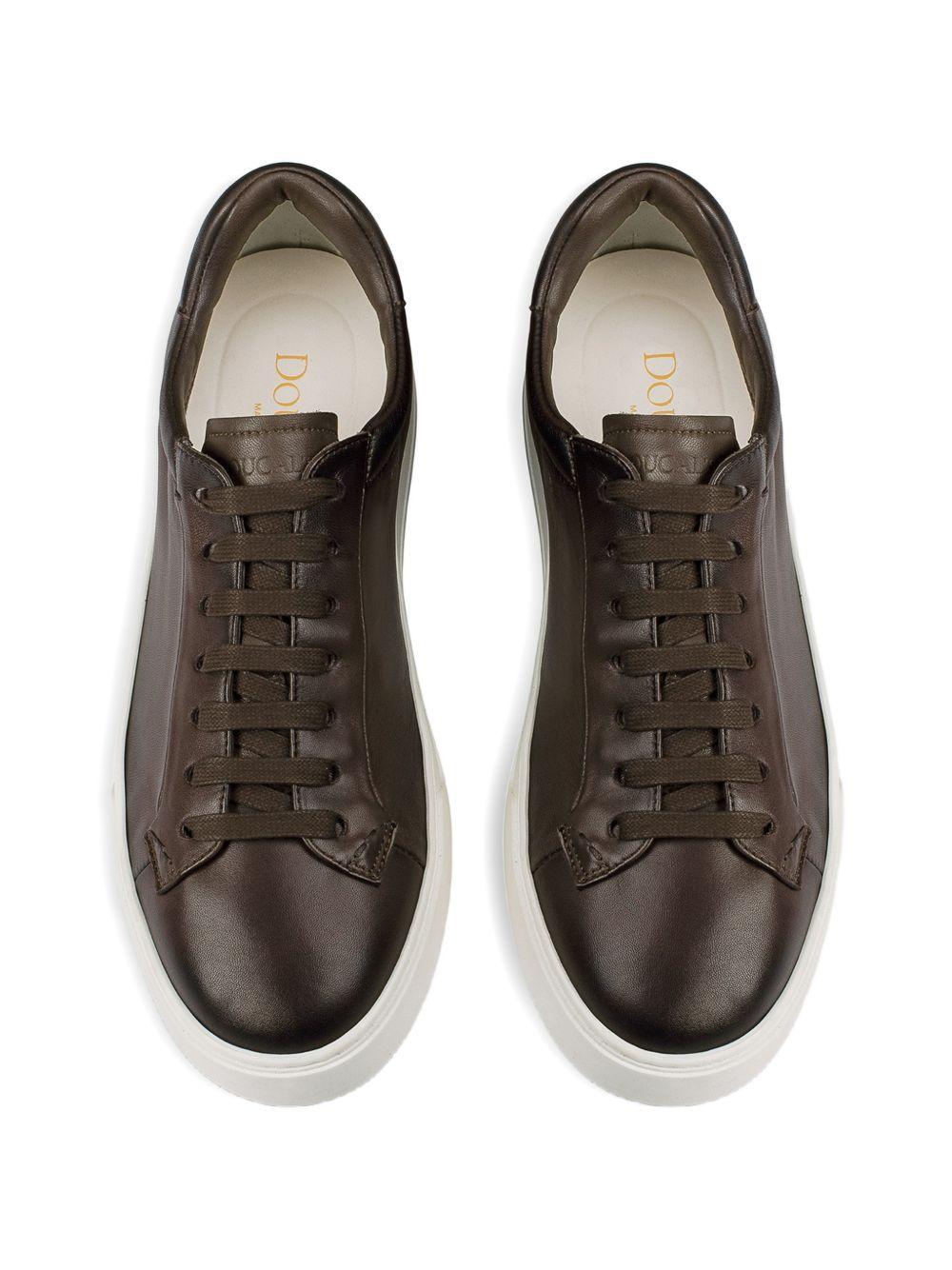 Sneakers in pelle con lacci in marrone Doucal's - uomo 