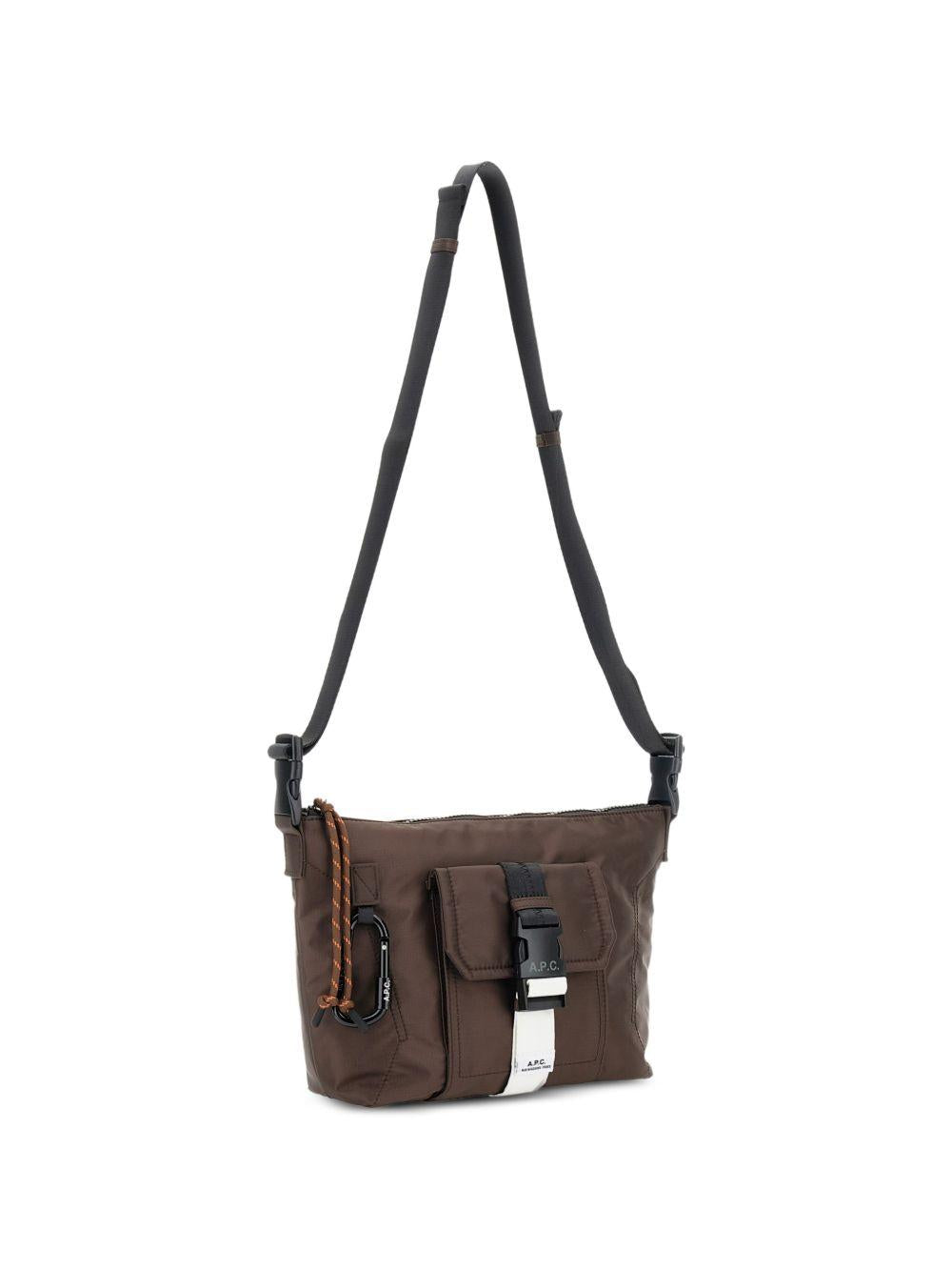 Borsa a tracolla con tasca frontale in marrone A.P.C. - unisex 