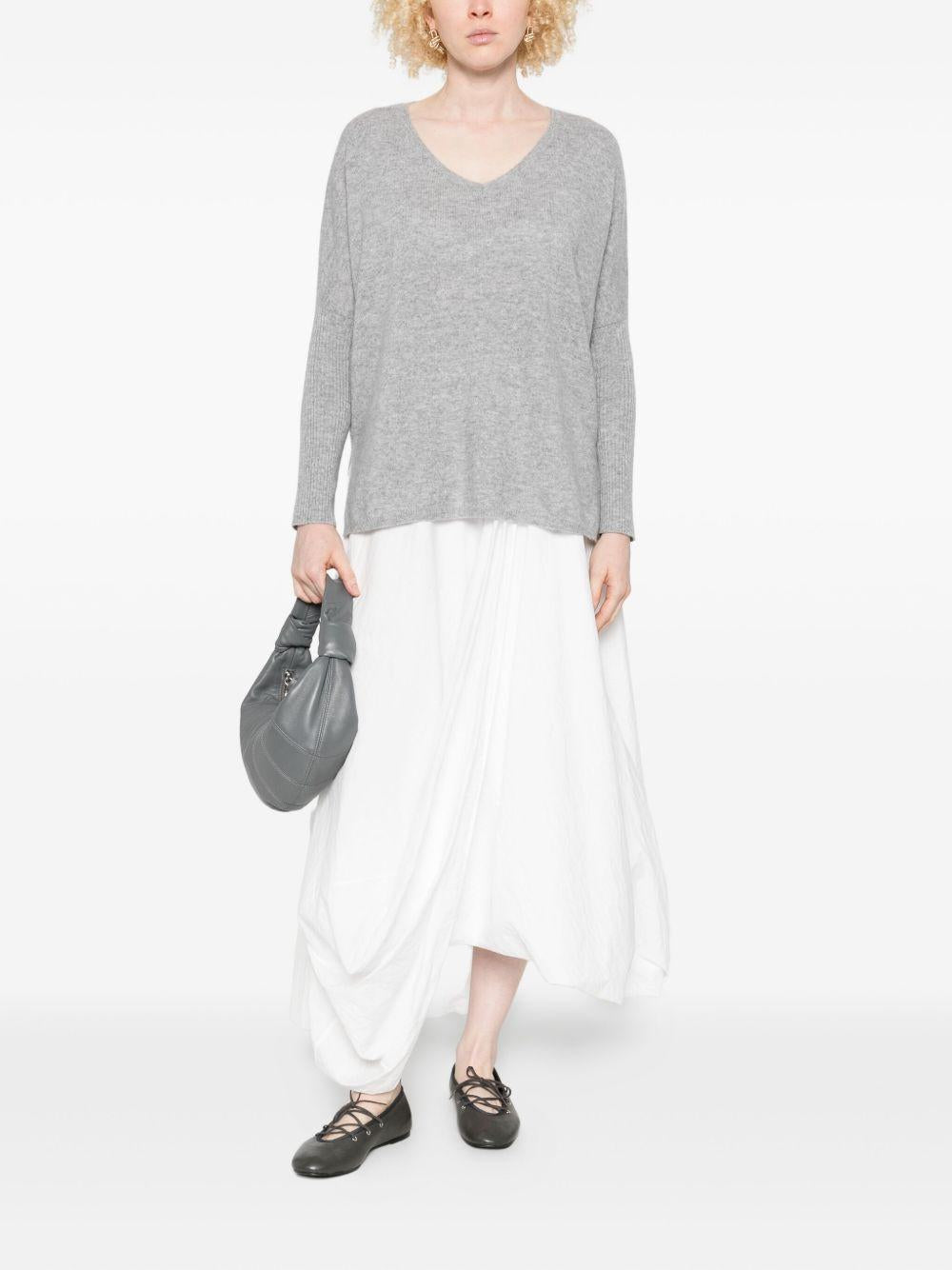 Maglione con scollo a V in grigio Gotha - donna 