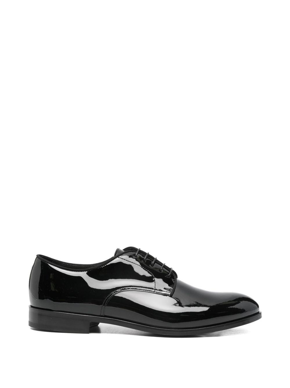 Derby in pelle verniciata in nero Doucal's - uomo 