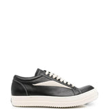Sneakers basse vintage in pelle in nero 