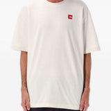 T-shirt con logo e toppa in bianco The north face - uomo 