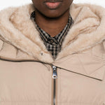 Piumino con cappuccio lou andrea in beige gotha - donna 