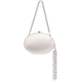 Clutch in raso con crisalli color argento 