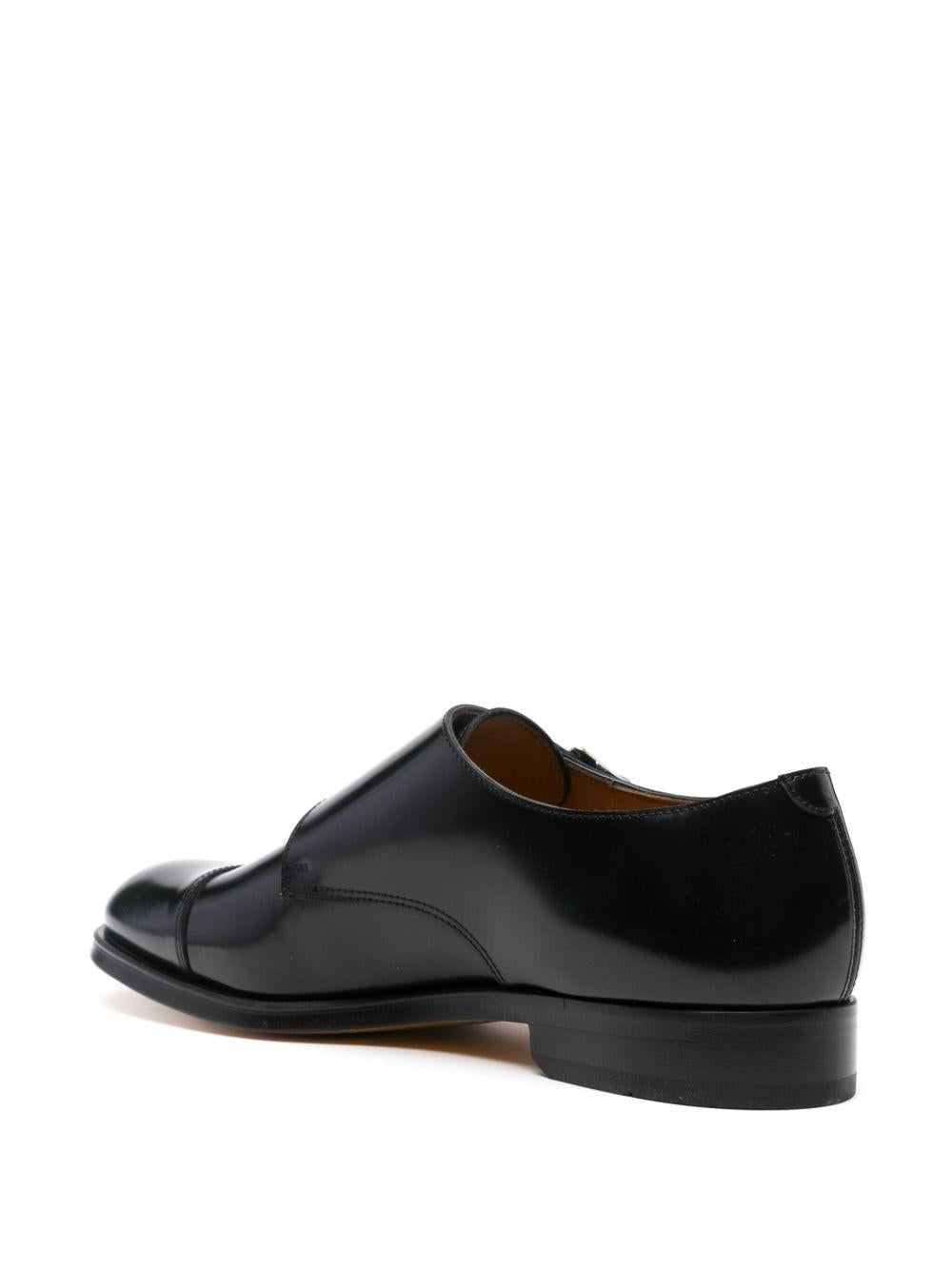 Derby in pelle in nero Doucal's - uomo 