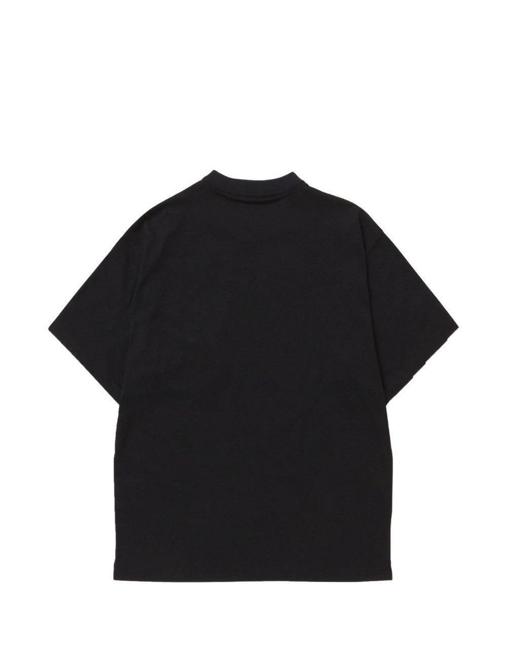T-shirt con moschettone e tasca sul petto in nero And wander - uomo 