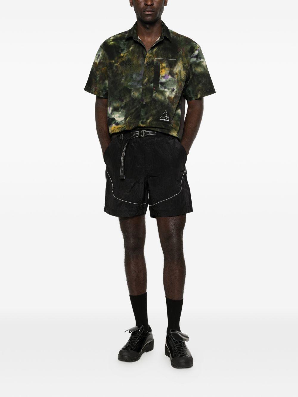 Shorts con cintura in nylon in nero Roa x and wander - uomo 