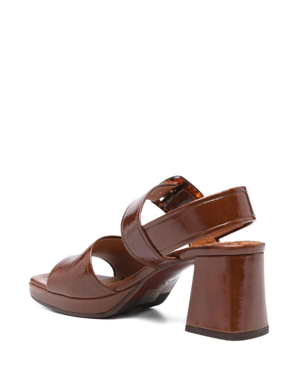 Sandali in pelle lucida con fibbia in marrone Chie mihara - donna 