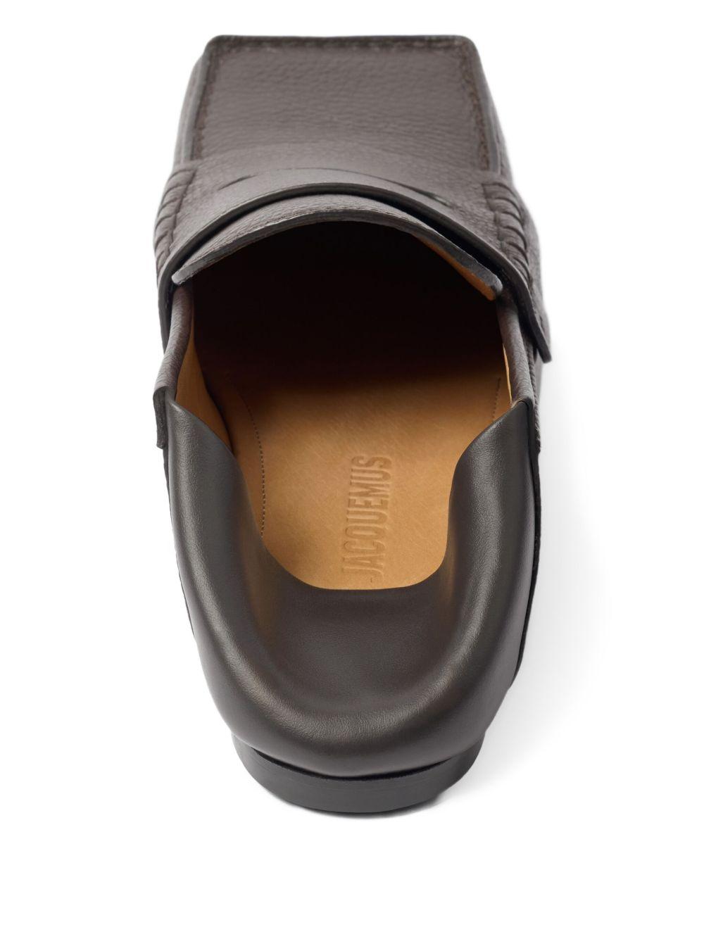 Mocassini con punta quadrata in marrone Jacquemus - uomo 