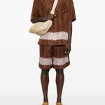 Shorts con stampa grafica in marrone Feng chen wang - uomo 