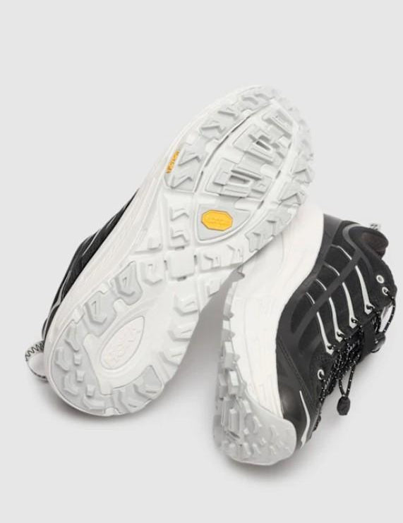 Sneakers Mafate Three 2 in nero e bianco Hoka - uomo 