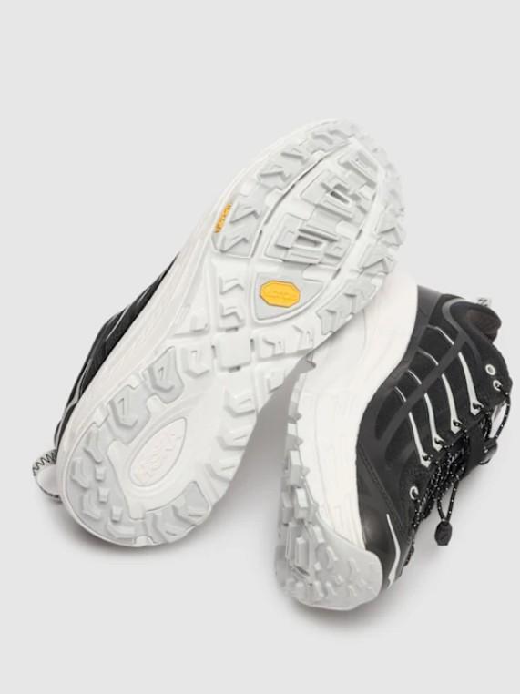 Sneakers Mafate Three 2 in nero e bianco Hoka - uomo 