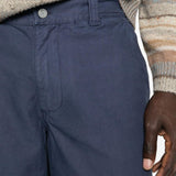 Pantaloni con passanti per cintura in blu Erl - unisex 