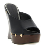 Mules in pelle con borchie e punta aperta in nero Magda butrym - donna 