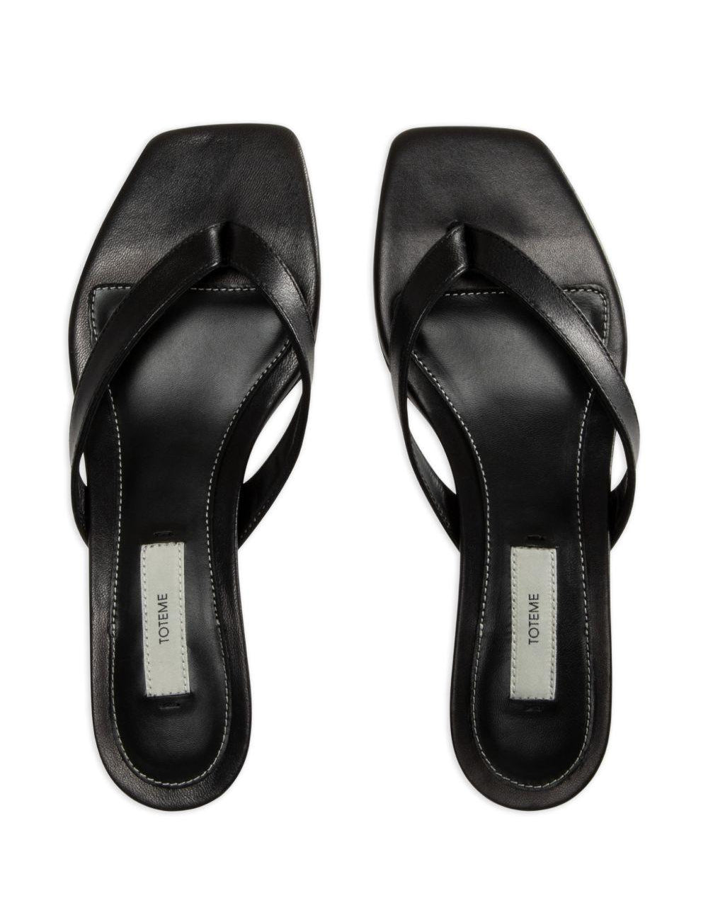 Sandali infradito in nappa in nero 