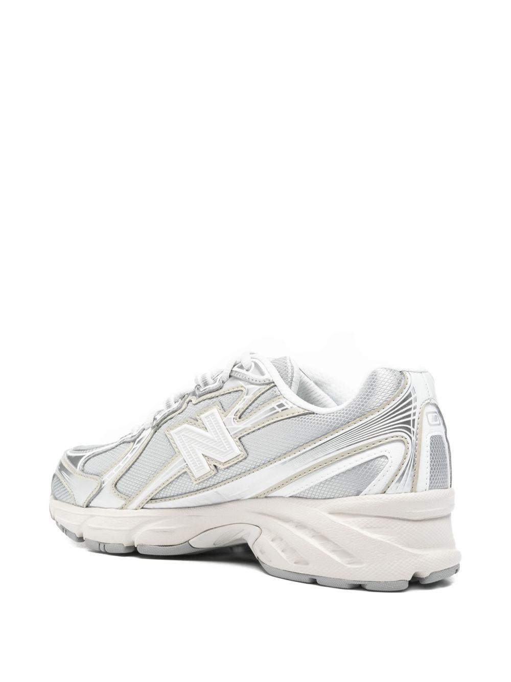 Sneakers 740 in argento  New Balance - unisex 