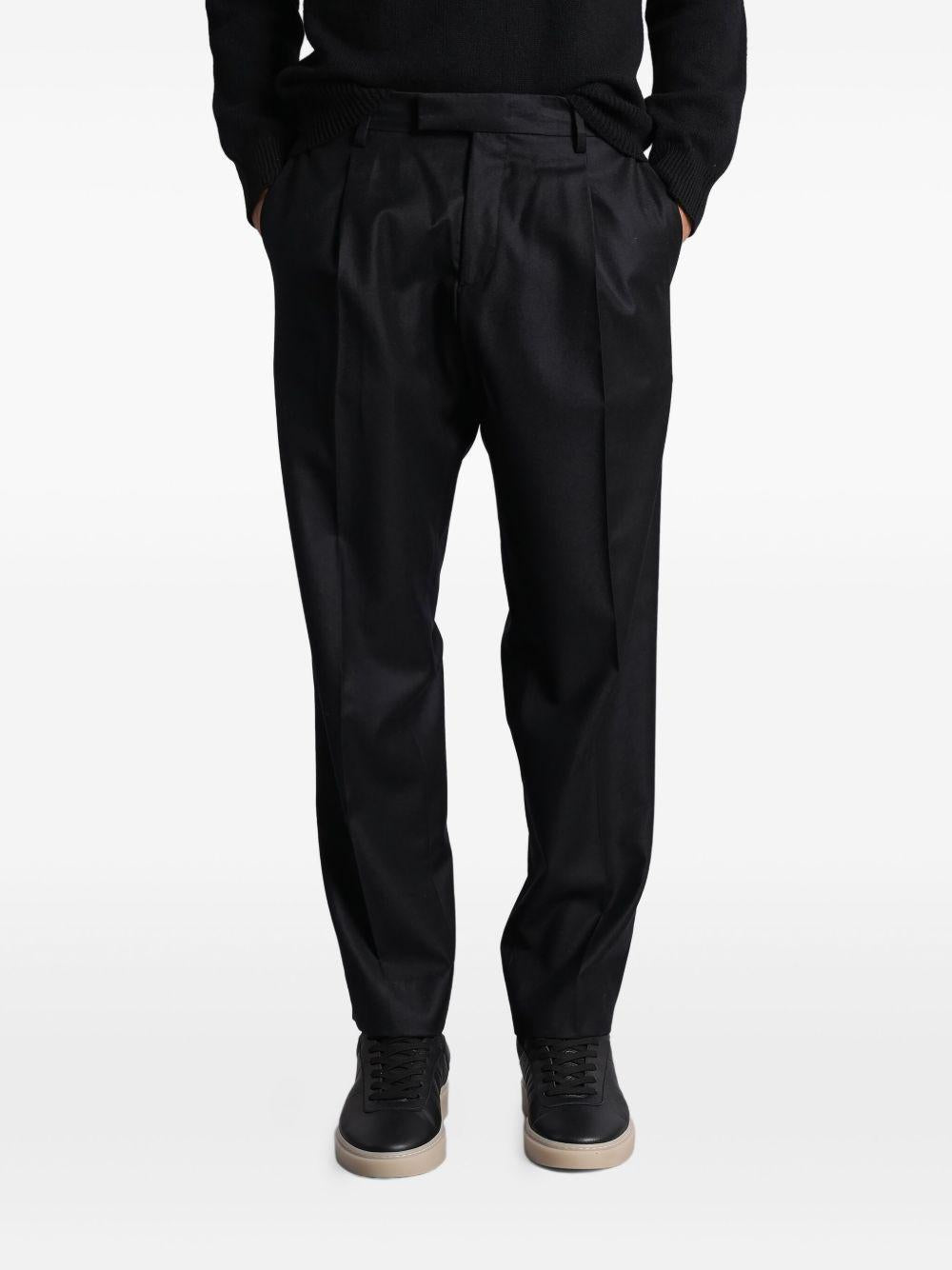 Pantaloni a gamba dritta albert in nero Grayed - uomo 