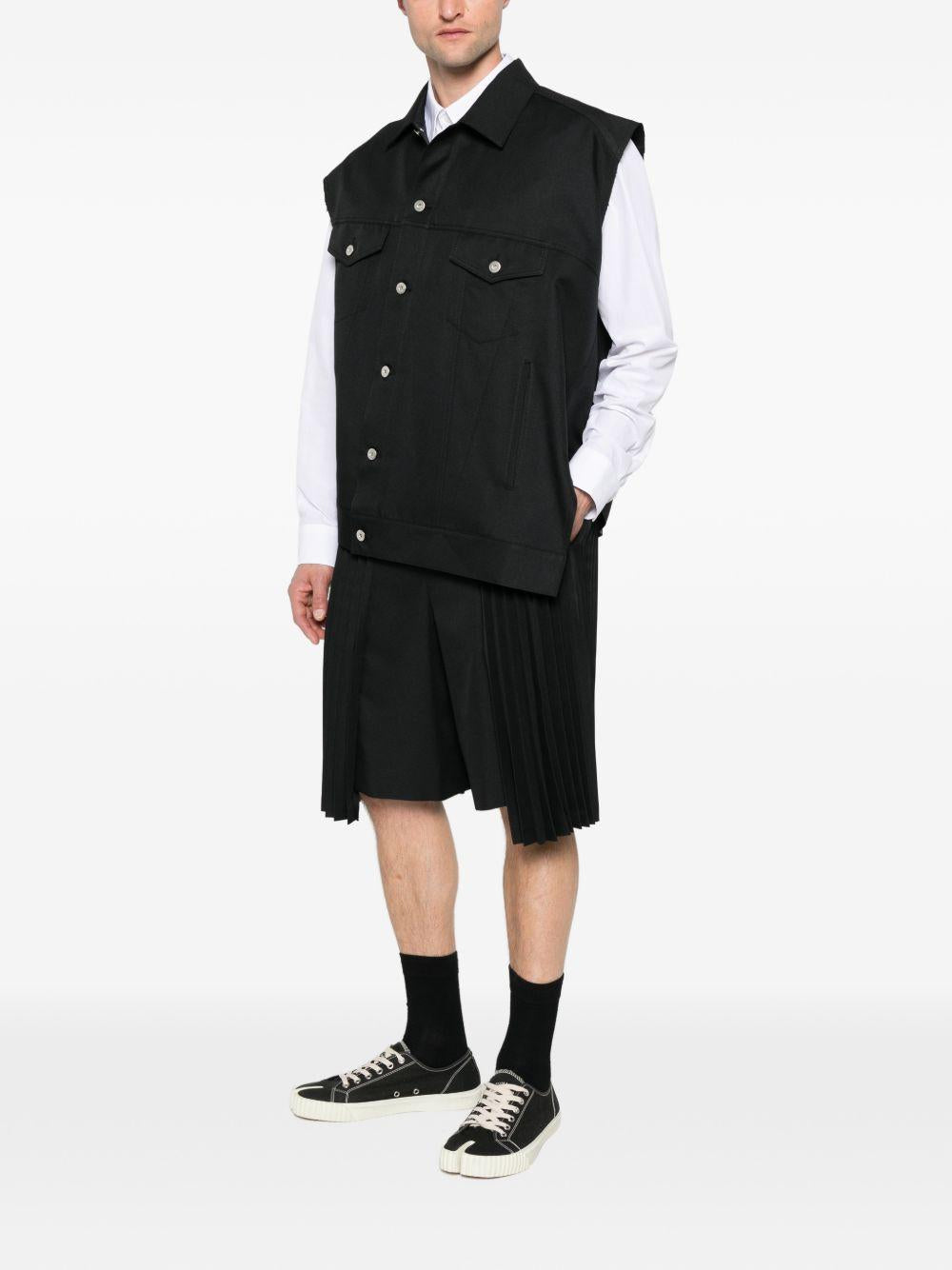 Bermuda con bettaglio plissettato in nero Comme Des Garçons Black - unisex 