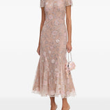 Abito midi con stampa floreale e decorazioni di paillettes in rosa 