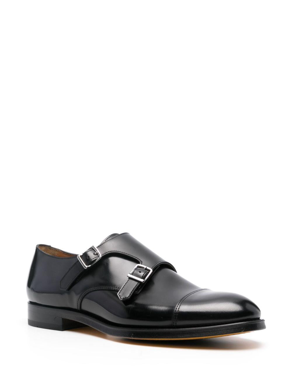 Derby in pelle in nero Doucal's - uomo 