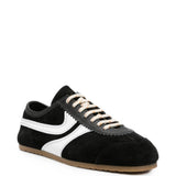 Sneakers a pannelli in pelle in nero 