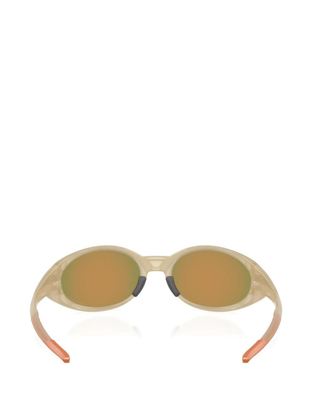occhiali da sole ovali con lente rossa oakley - unisex 
