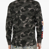 T-shirt con stampa mimetica e dettagli squalo in nero A bathing ape - uomo 