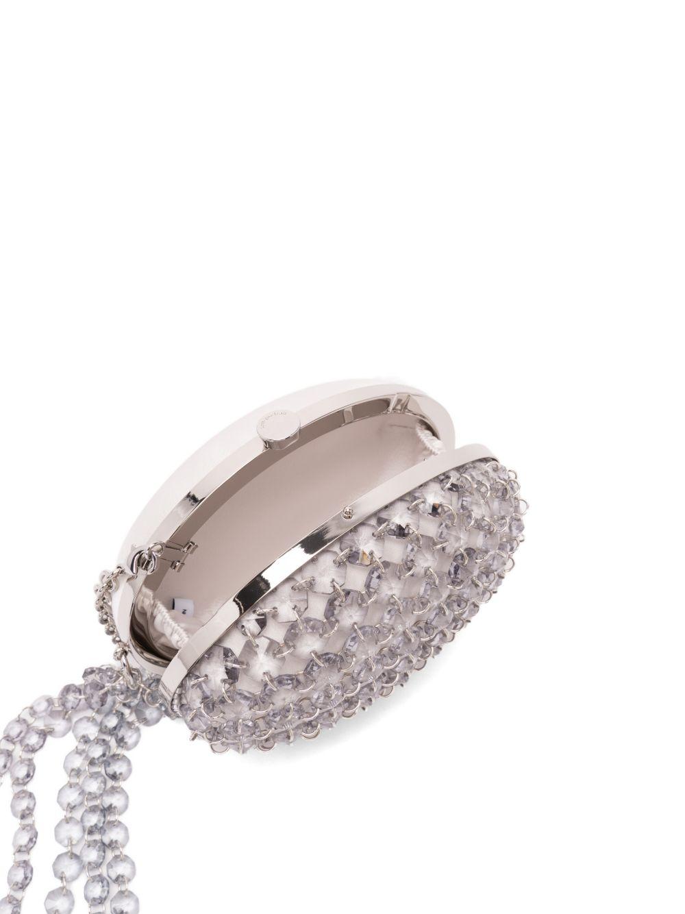 Clutch in raso con crisalli color argento 