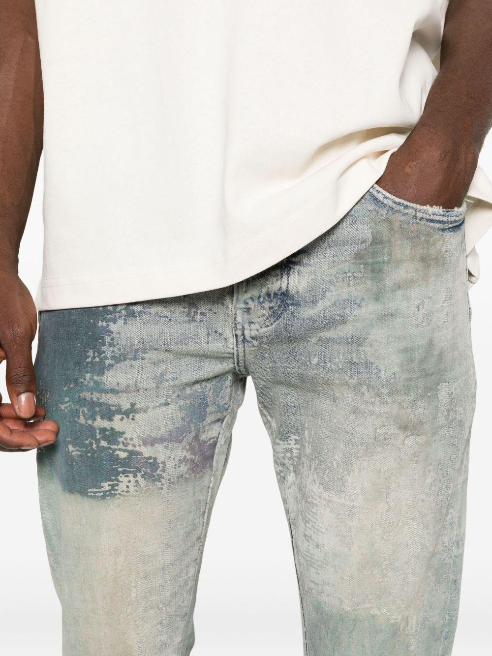 Jeans con effetto vissuto in blu Purple - uomo 