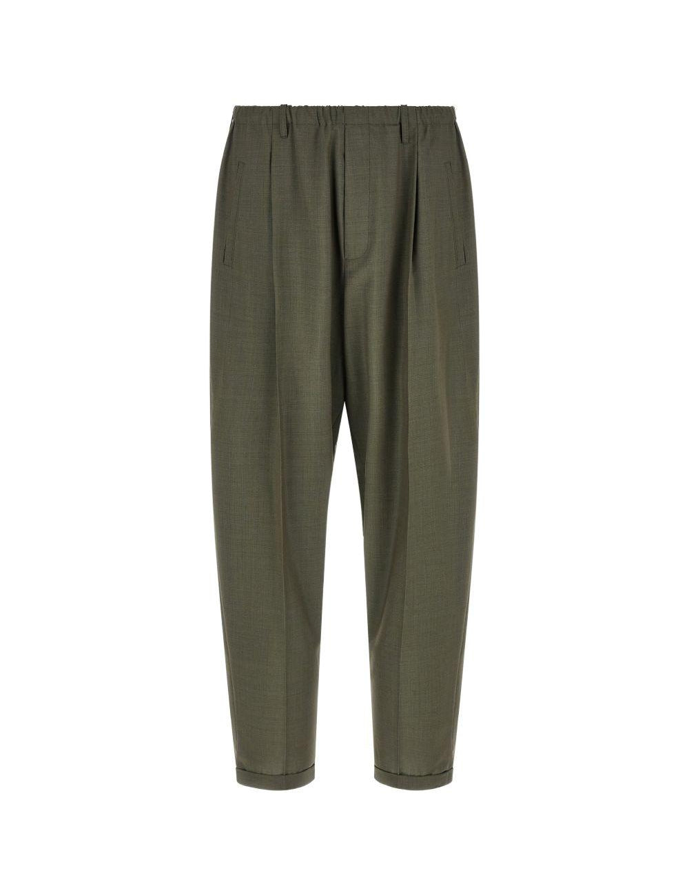 Pantaloni affusolati con elastico in vita in verde Magliano - uomo 