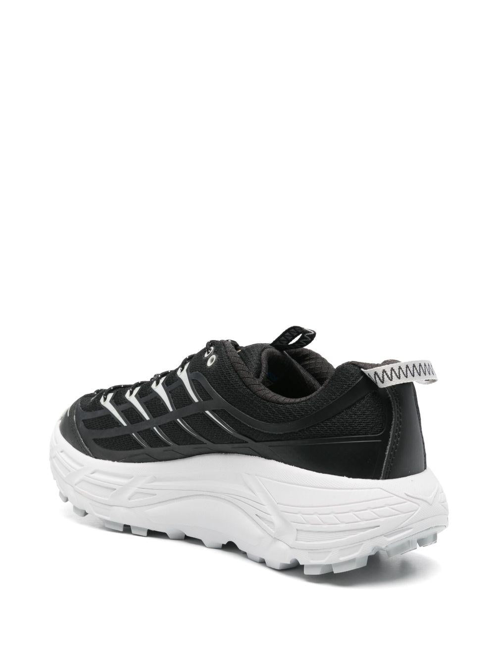 Sneakers Mafate Three 2 in nero e bianco Hoka - uomo 