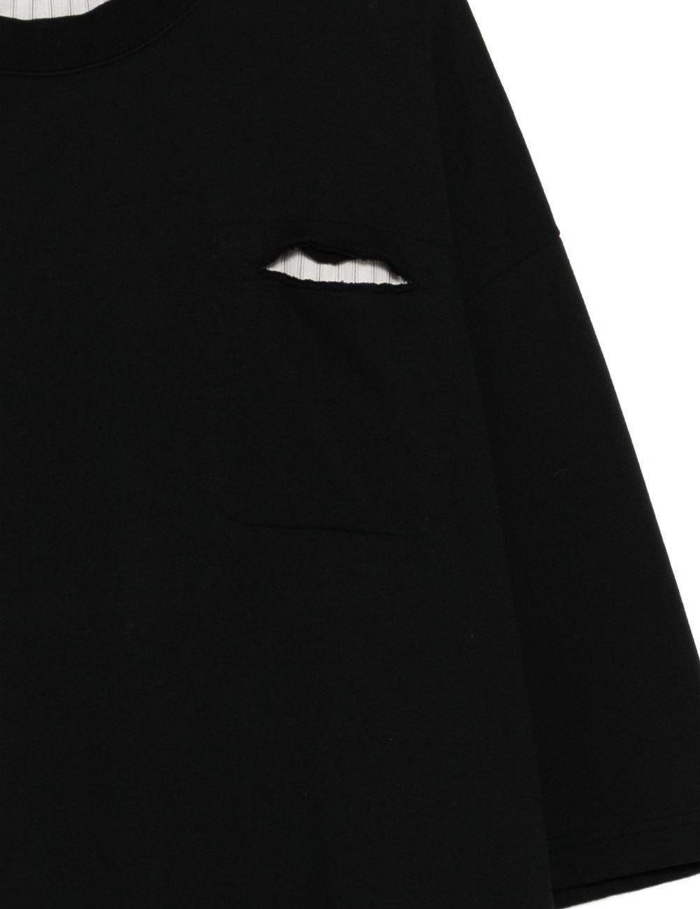 T-shirt con cut-out in nero Undercover - uomo 