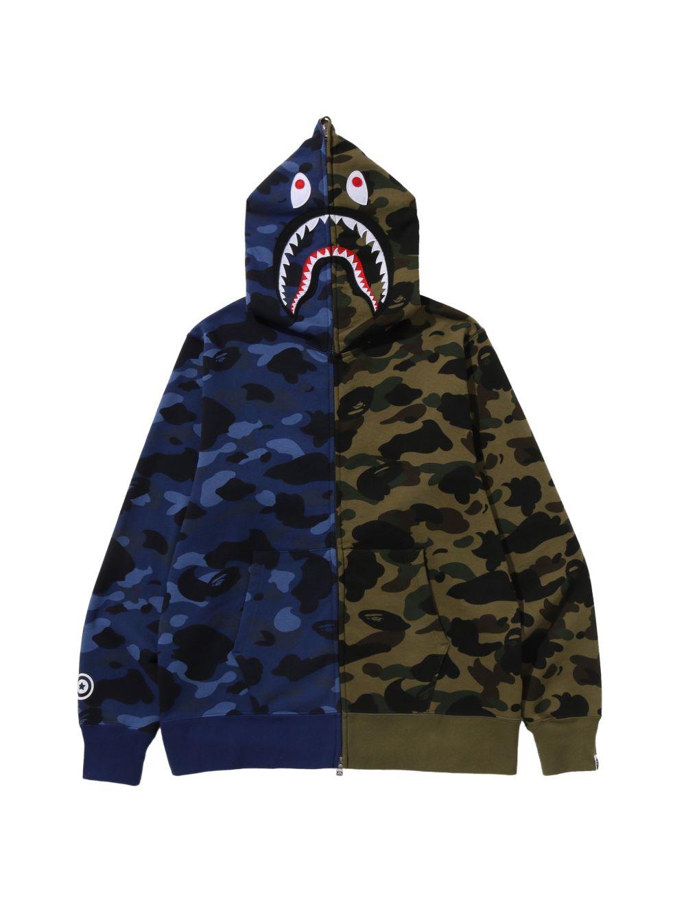 Felpa con zip intera e motivo mimetico a squalo in blu e verde A bathing ape - uomo 