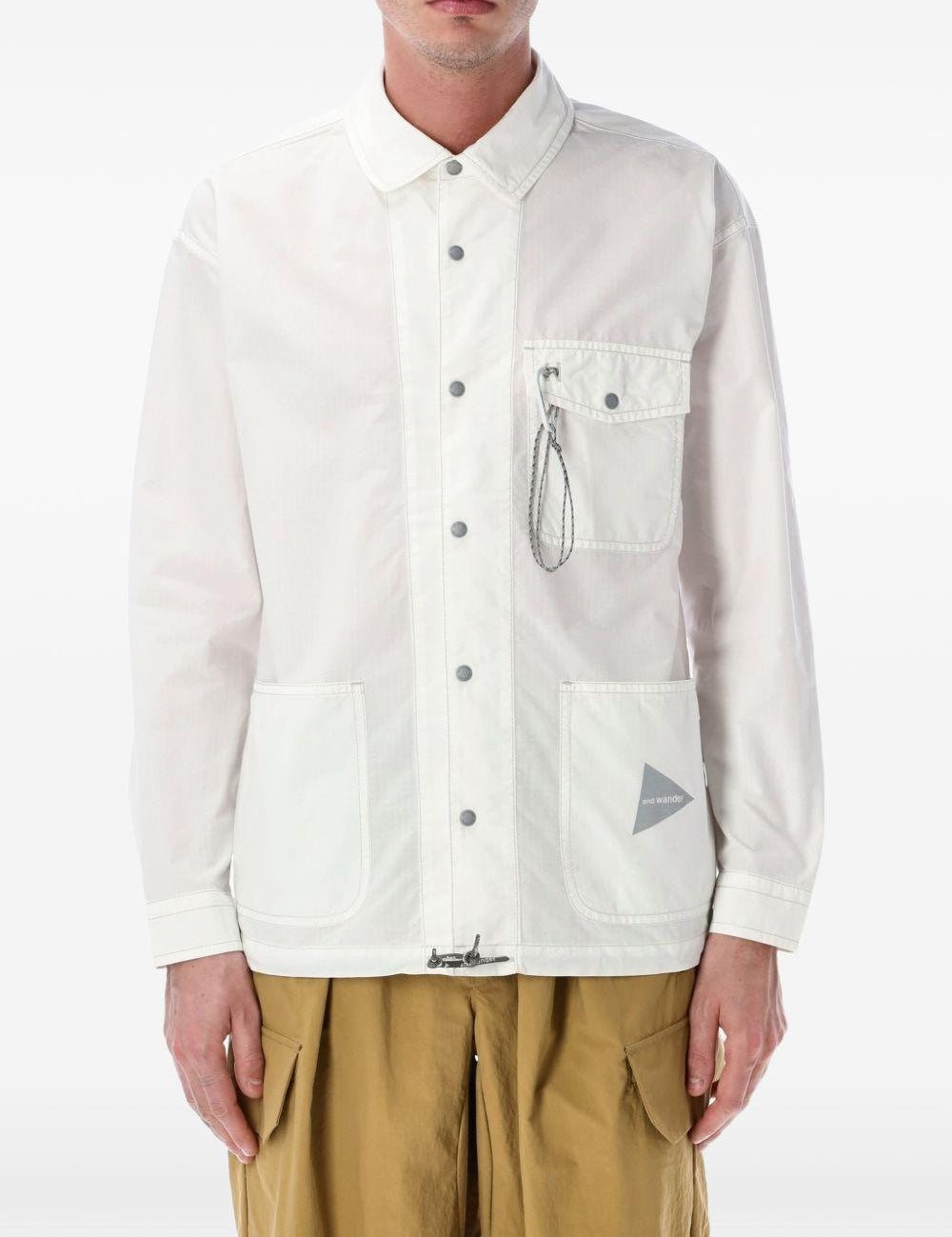 Giacca-camicia con tasche in bianco And wander - uomo 