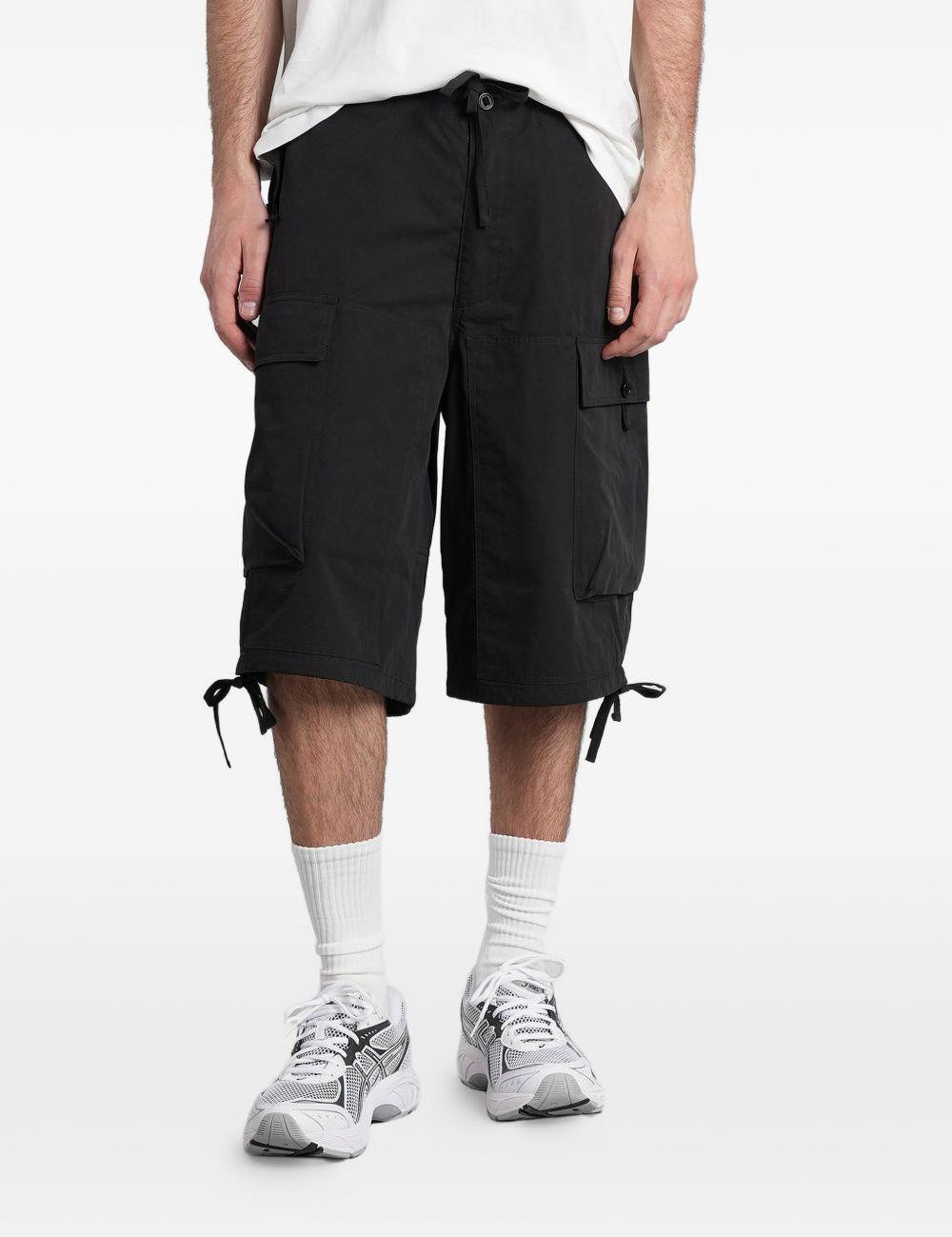 Pantaloncini cargo con coulisse in nero Oamc peacemaker - uomo 