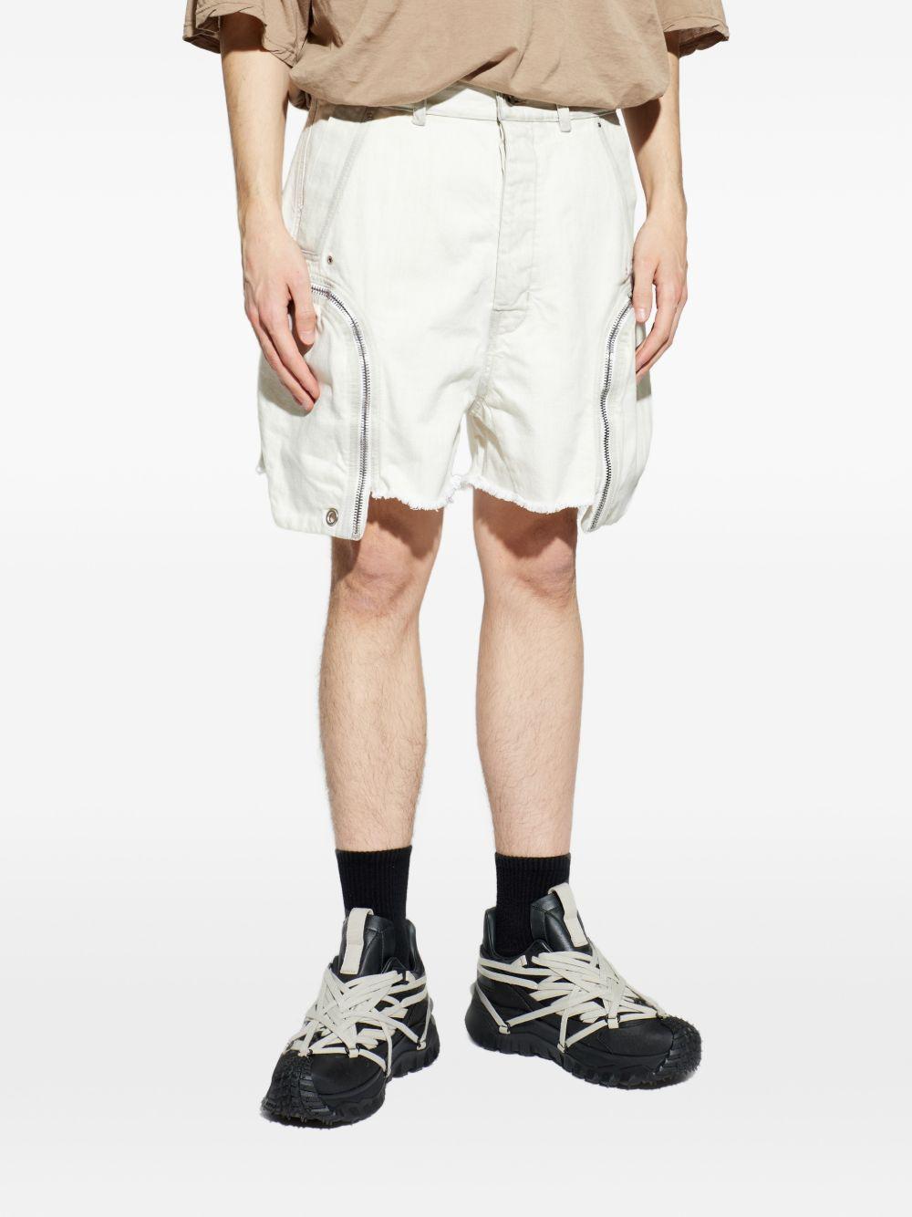 Shorts bauhaus con bordi sfilacciati in bianco Rick owens drkshdw - uomo 