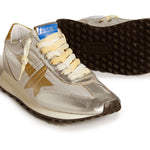 Sneakers a stelle con glitter in argento e oro di Golden goose - donna 