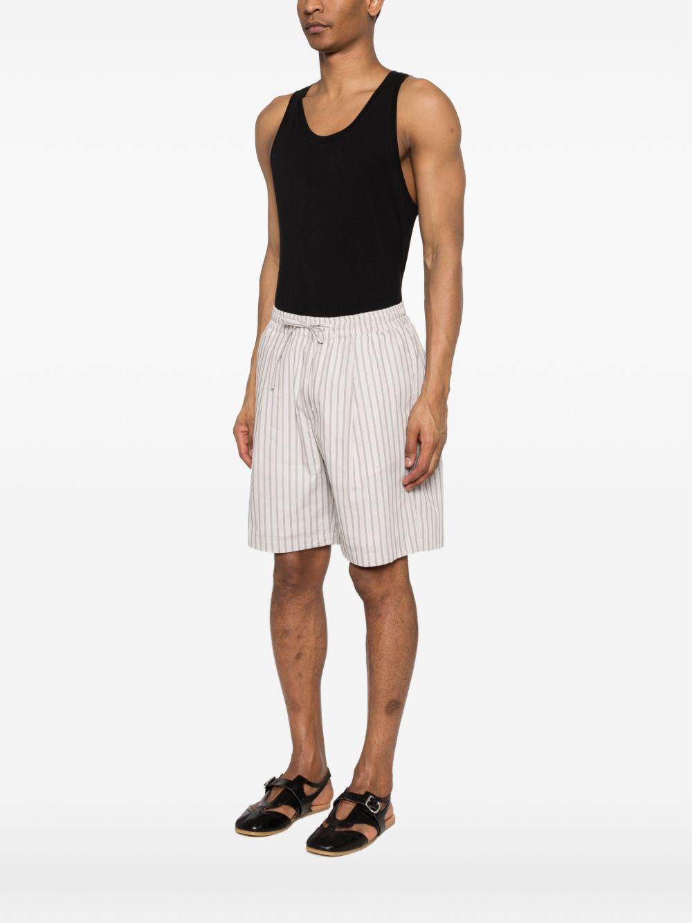 Pantaloncini a righe in beige Grayed - uomo 