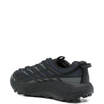 Sneakers Mafate Three2 Wordmark in nero 