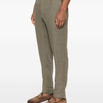 Pantaloni con pieghe in verde Kiton - uomo 