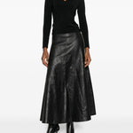 Maglione con scollo a v e targa con logo in nero Alexander wang - donna 