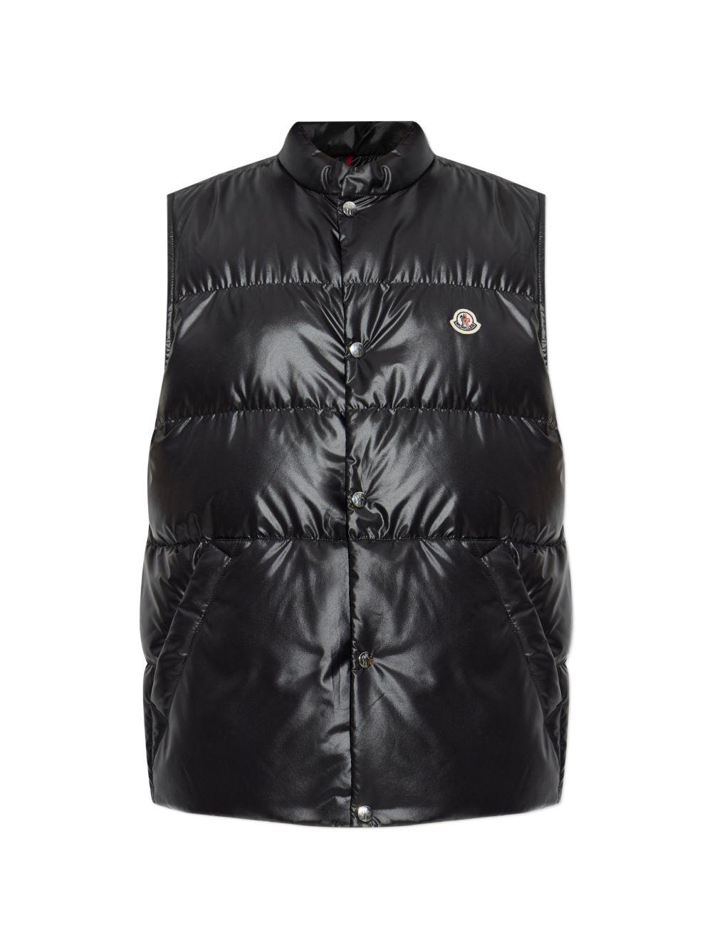 Gilet imbottito con patch logo in nero Moncler - uomo 