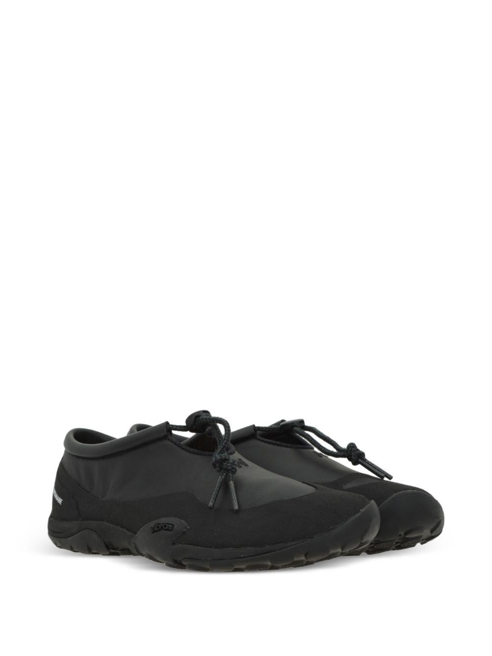 Sneakers con coulisse mt10 in nero 