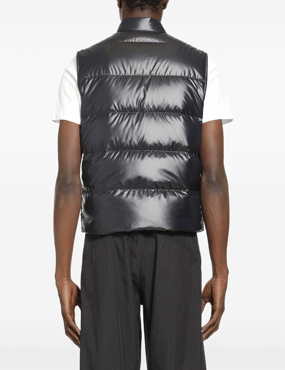 Gilet imbottito con bottoni in blu Moncler - uomo 