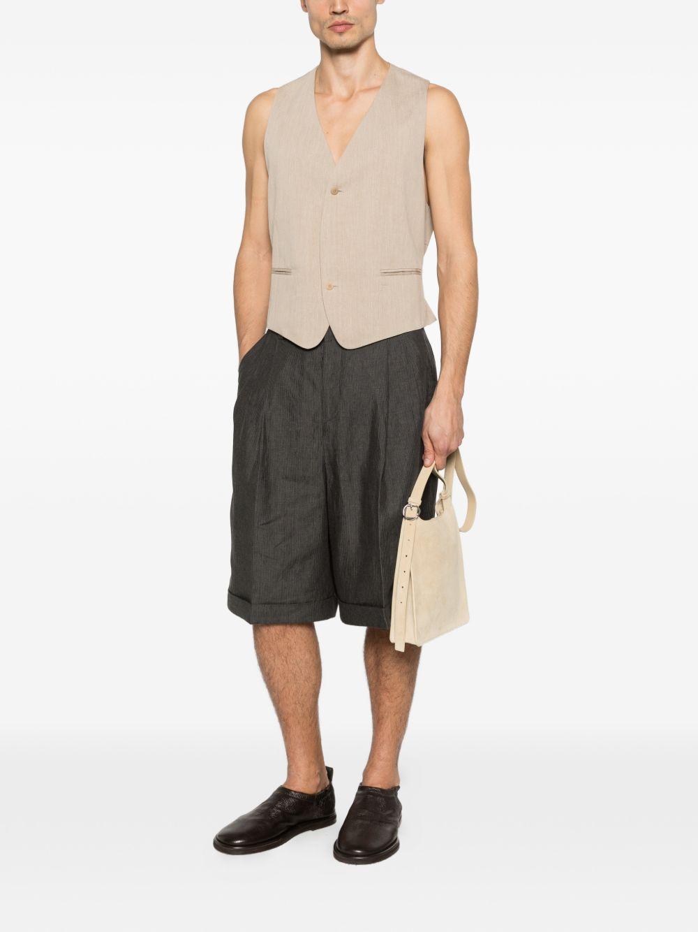 Pantaloncini Pastor con pieghe e orlo risvoltato in grigio Jacquemus - uomo 