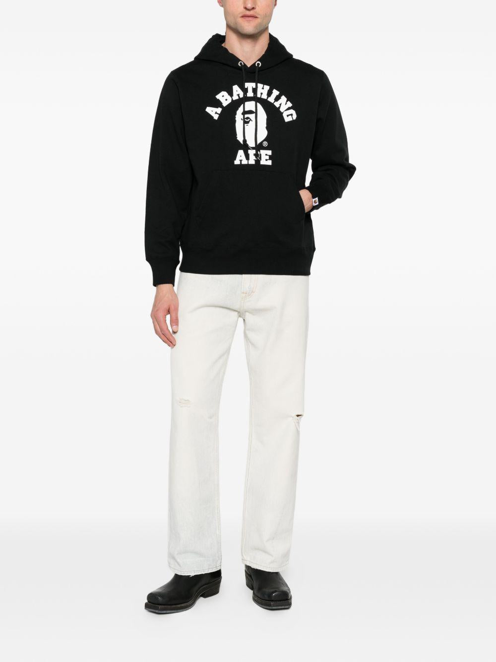 Felpa con stampa logo in nero A bathing ape - uomo 