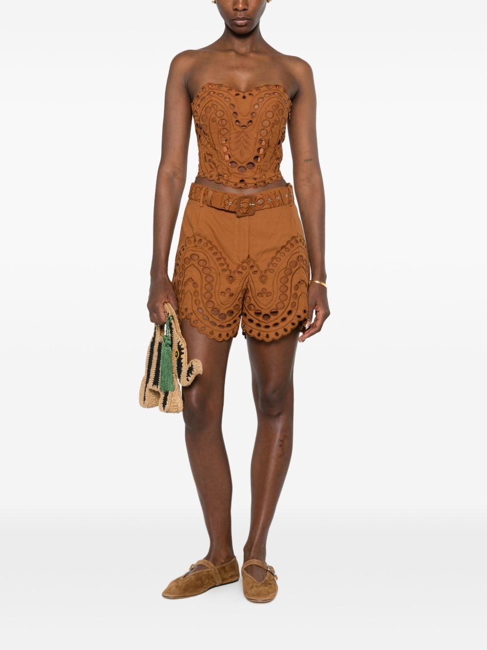 Shorts dune in broderie-anglaise con cintura in marrone Charo ruiz ibiza 1989 - donna 