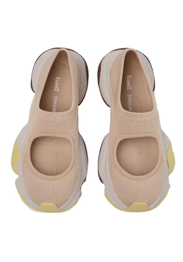 Sneakers Karst Finch in beige Camper x Issey Miyake - donna 