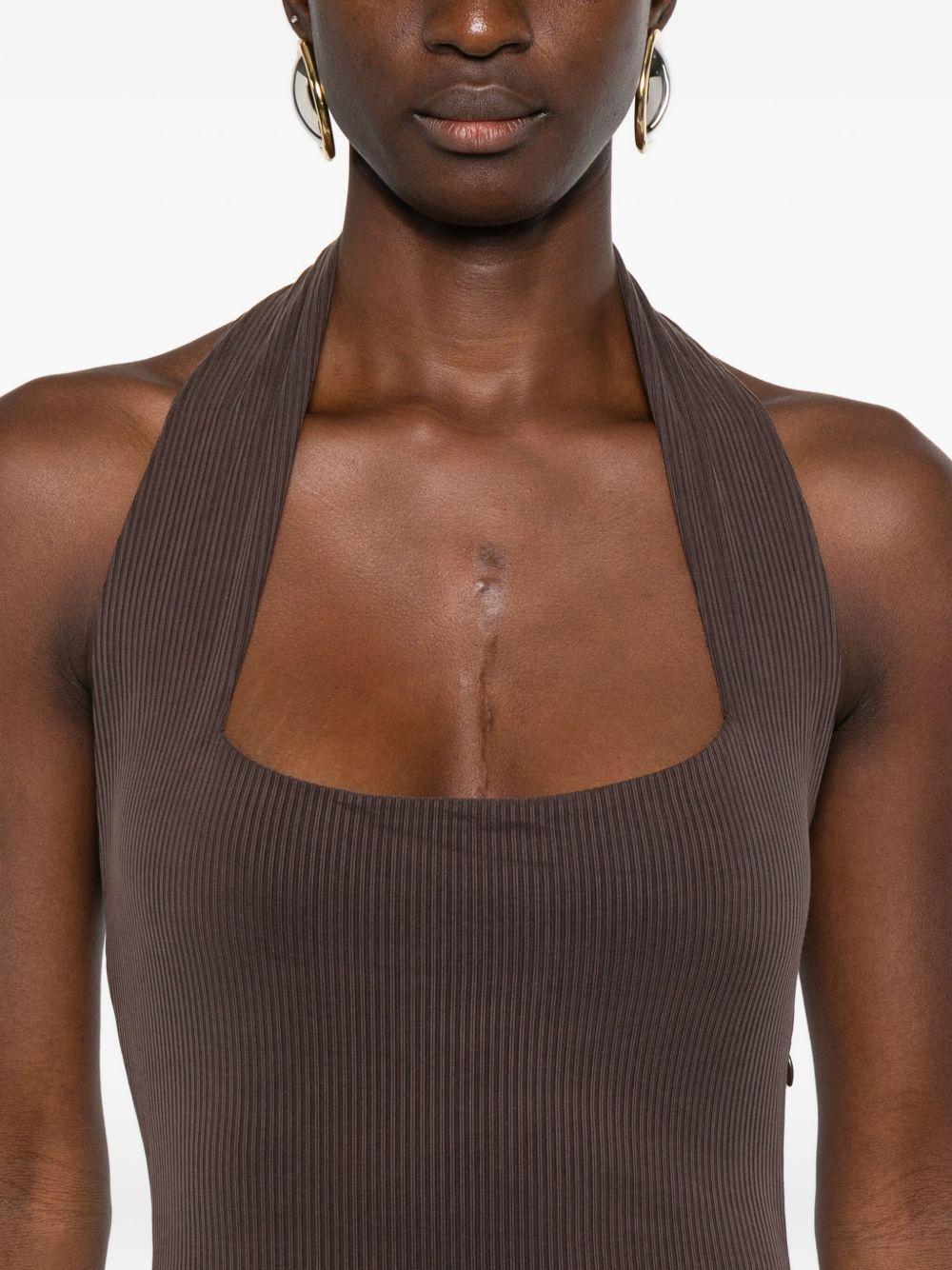 Abito lungo con scollo halter in marrone Aya Muse - donna 